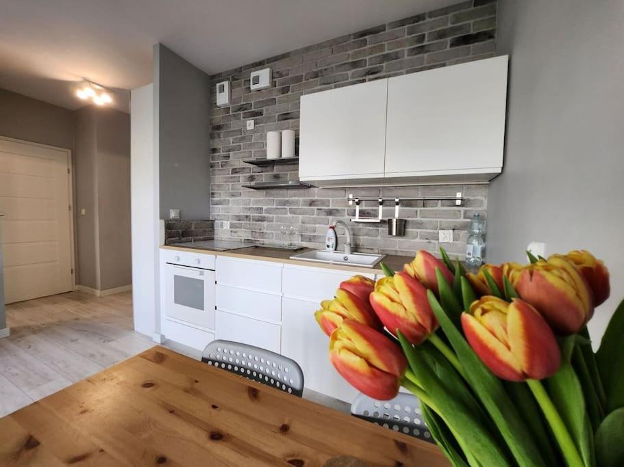 Apartstars - Powstancow #32 With Terrace Rzeszów Kültér fotó
